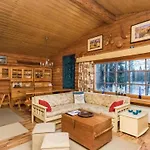 別荘 Heinaelampi By Interhome